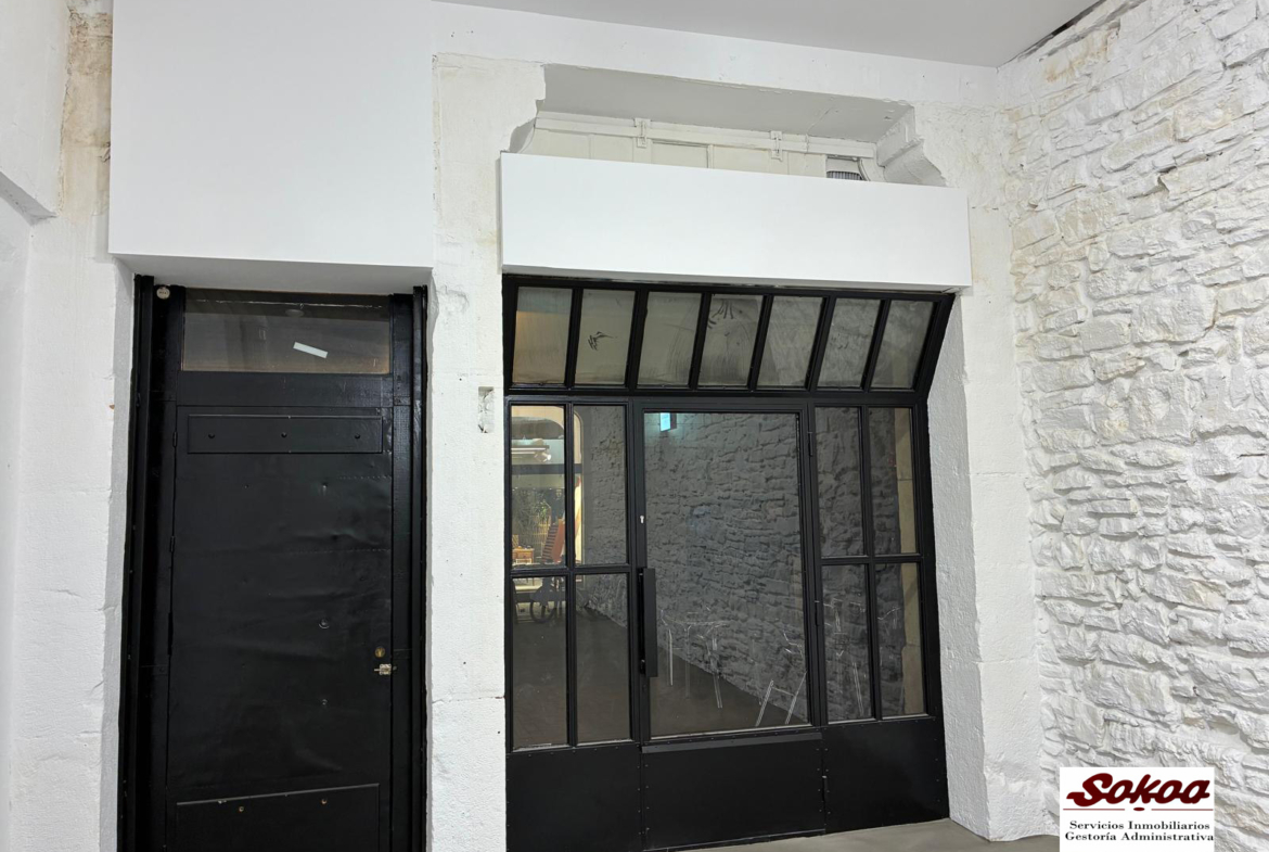 LOCAL COMERCIAL, REYES CATOLICOS, CENTRO