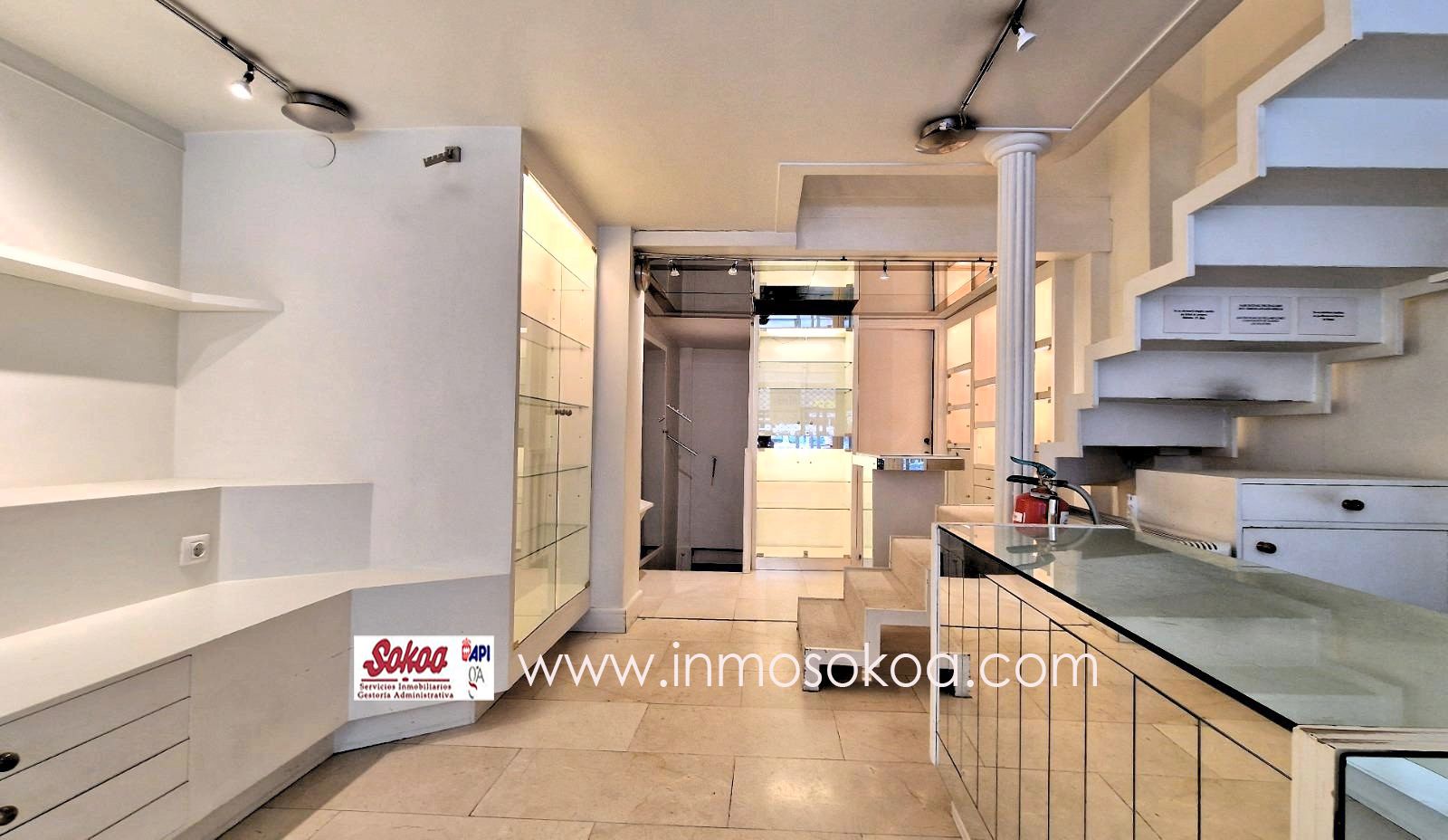 LOCAL COMERCIAL EN PRIMERA ZONA DE GROS. IDEAL AUTONOMOS E INVERSORES.