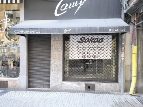 LOCAL COMERCIAL EN PRIMERA ZONA DE GROS. IDEAL AUTONOMOS E INVERSORES.