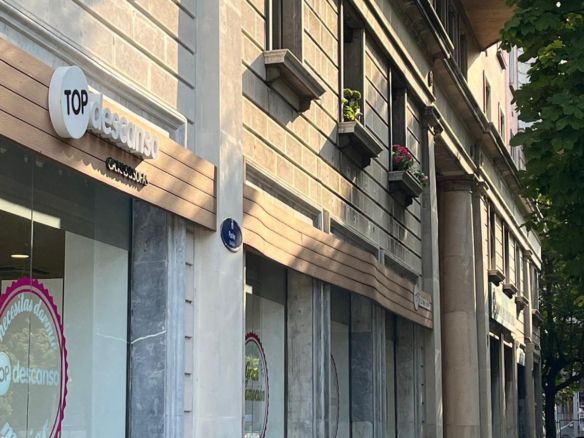 MAGNIFICA VIVIENDA EN LA CALLE PARQUE, CENTRO
