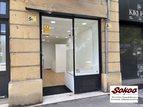 LOCAL COMERCIAL, CALLE MATIA, Bº DEL ANTIGUO