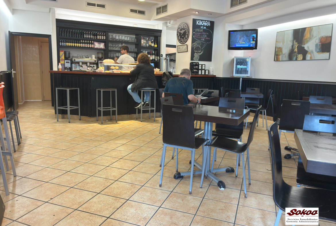 BAR – CAFETERIA EN RENDIMIENTO, EN AIETE