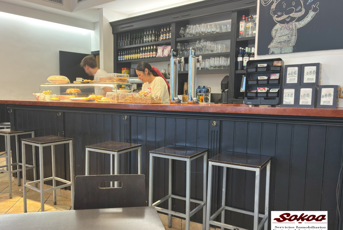 BAR – CAFETERIA EN RENDIMIENTO, EN AIETE