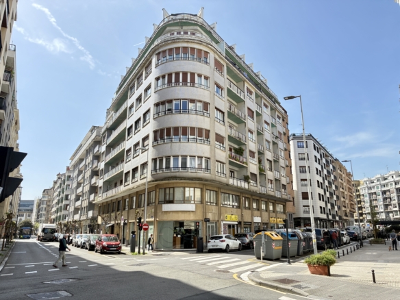 PISO A REFORMAR EN GROS