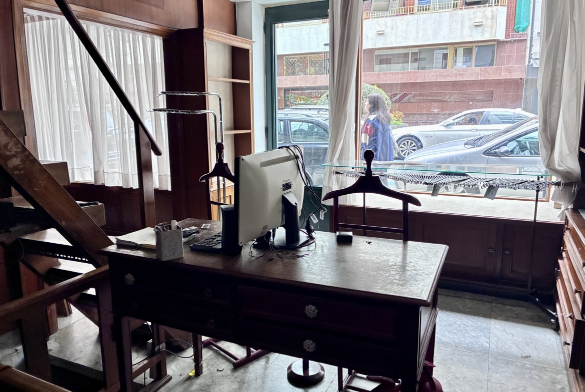 LOCAL COMERCIAL EN GROS