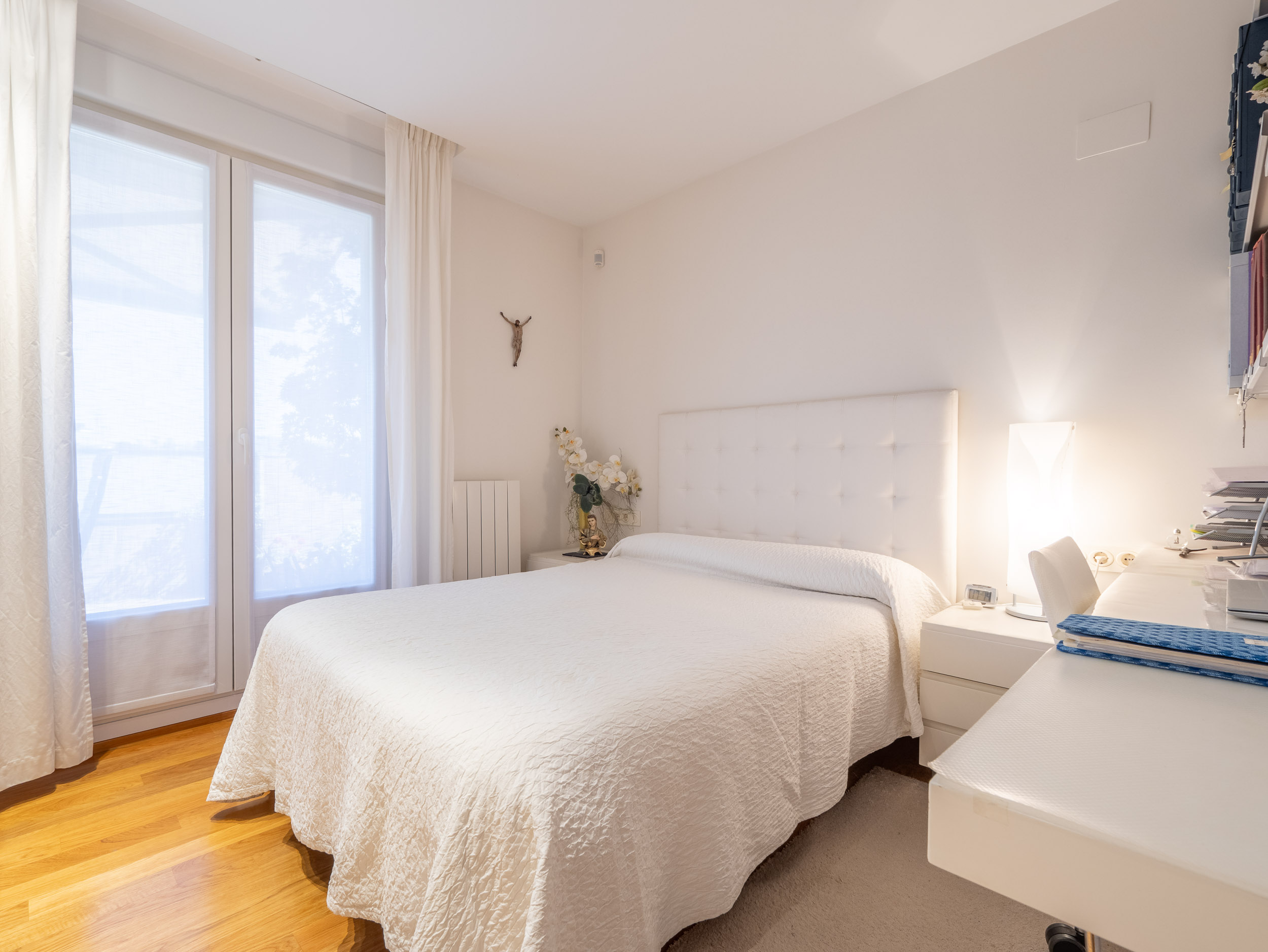 DUPLEX EN MANUEL VAZQUEZ MONTALBAN – AIETE